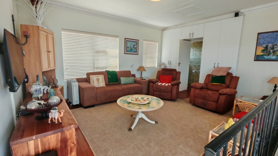 3 Bedroom Property for Sale in Reebok Western Cape